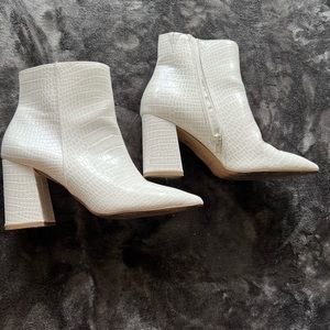 Express white snakeskin booties